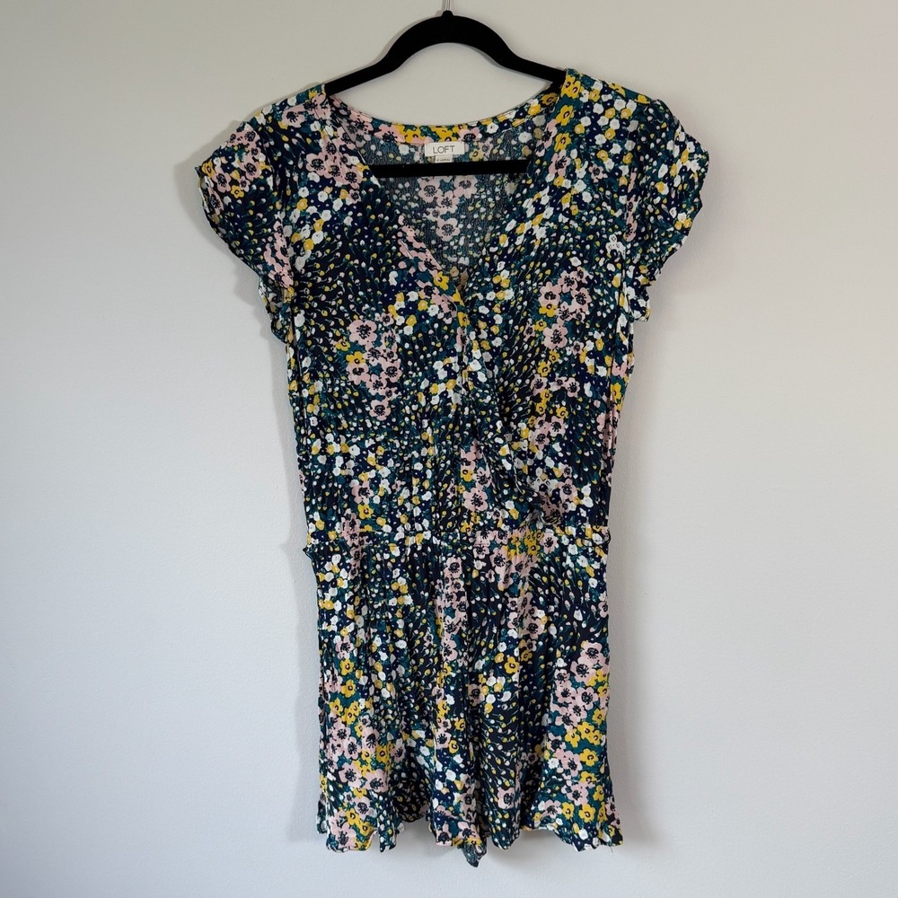LOFT Floral Romper Summer Vacation Beach Boho Festival Pocket Romper‎ Navy Small